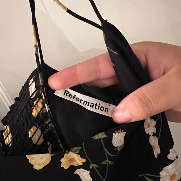 Reformation floral dress - Picture 3 of 4
